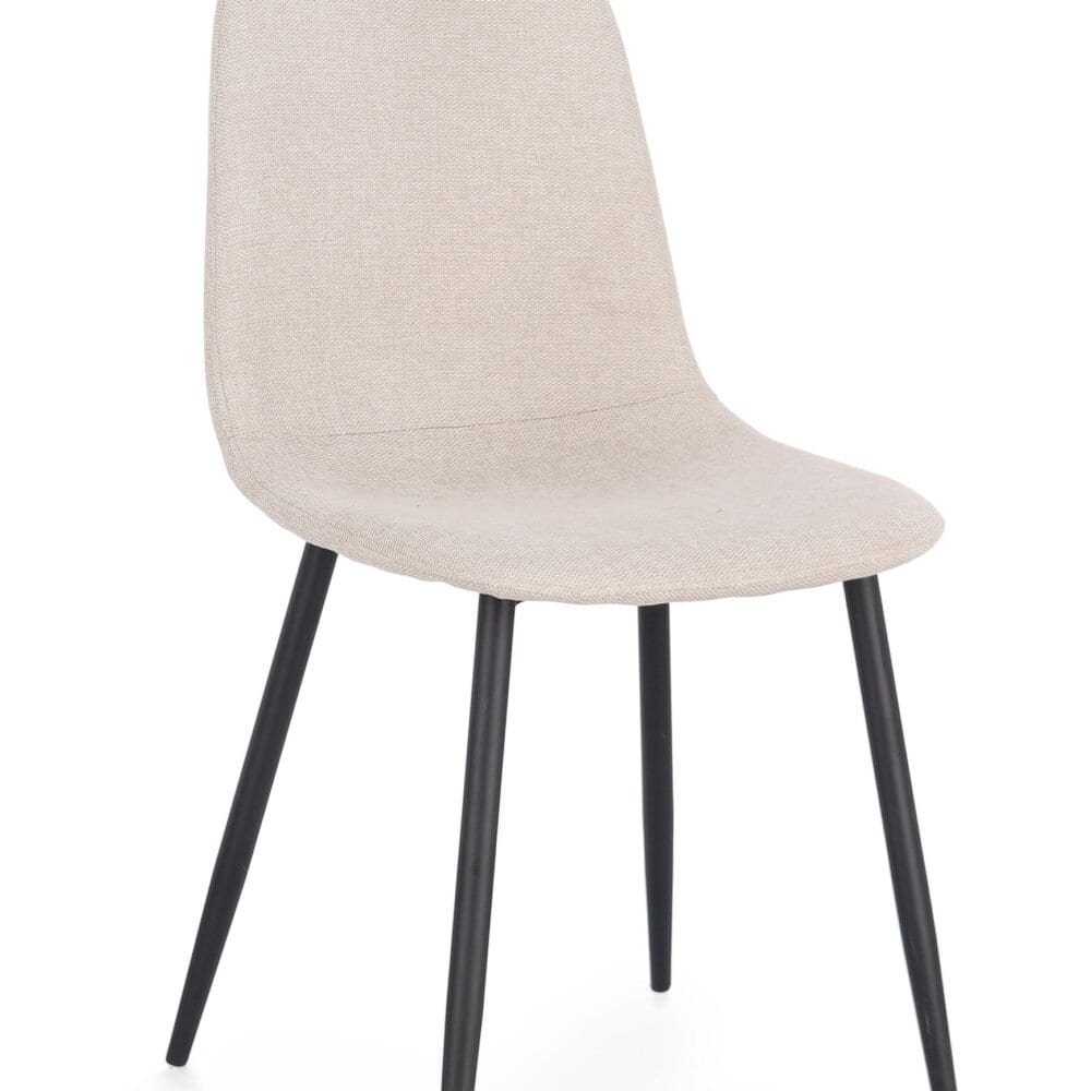 M台 alt text: Sedia moderna in tessuto beige con gambe in metallo nero.