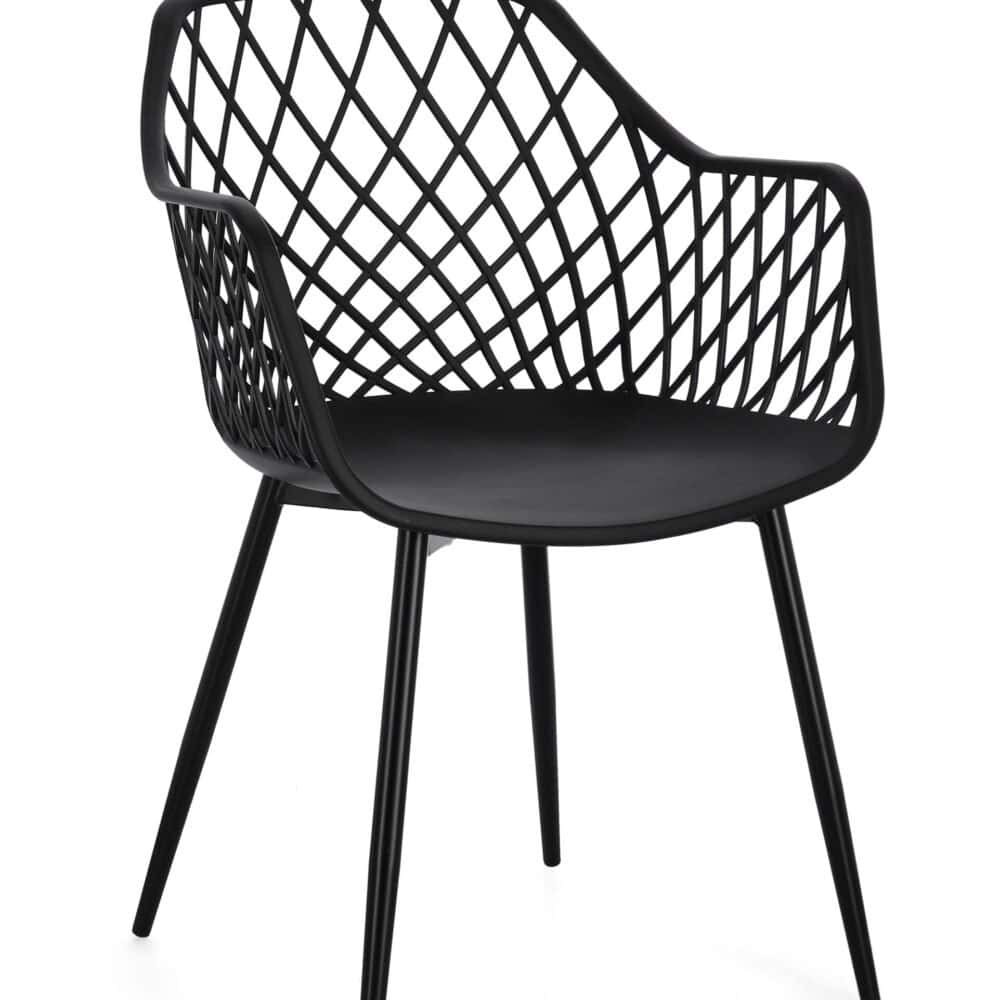 Sedia elegante in materiale resistente, perfetta per interni ed esterni.
