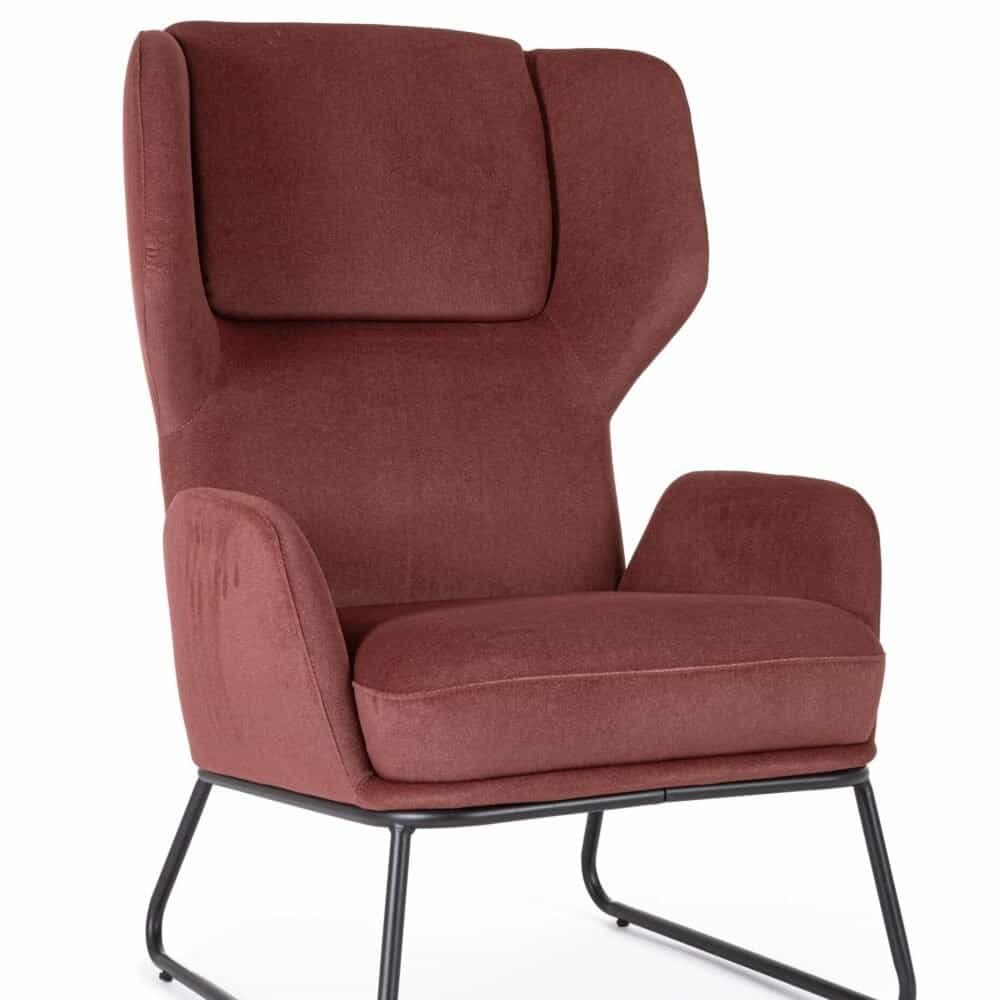 Sedia moderna in tessuto rosso con gambe in metallo nero elegante e resistente. Perfetta per salotti contemporanei.
