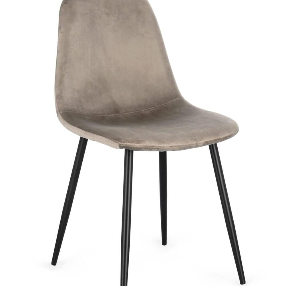Sedia elegante in velluto beige con supporti in legno nero, ideale per soggiorno o sala da pranzo.