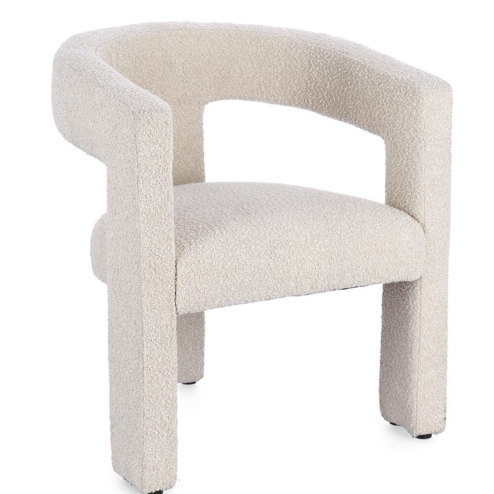 Sedia moderna in tessuto beige, perfetta per arredare il soggiorno o la camera da letto.