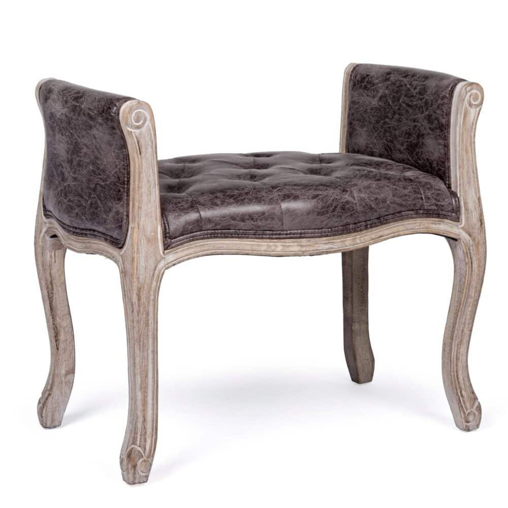 Sgabello in pelle marrone scuro con struttura in legno chiaro e dettagli artigianali. Perfetto per arredi eleganti e originali.