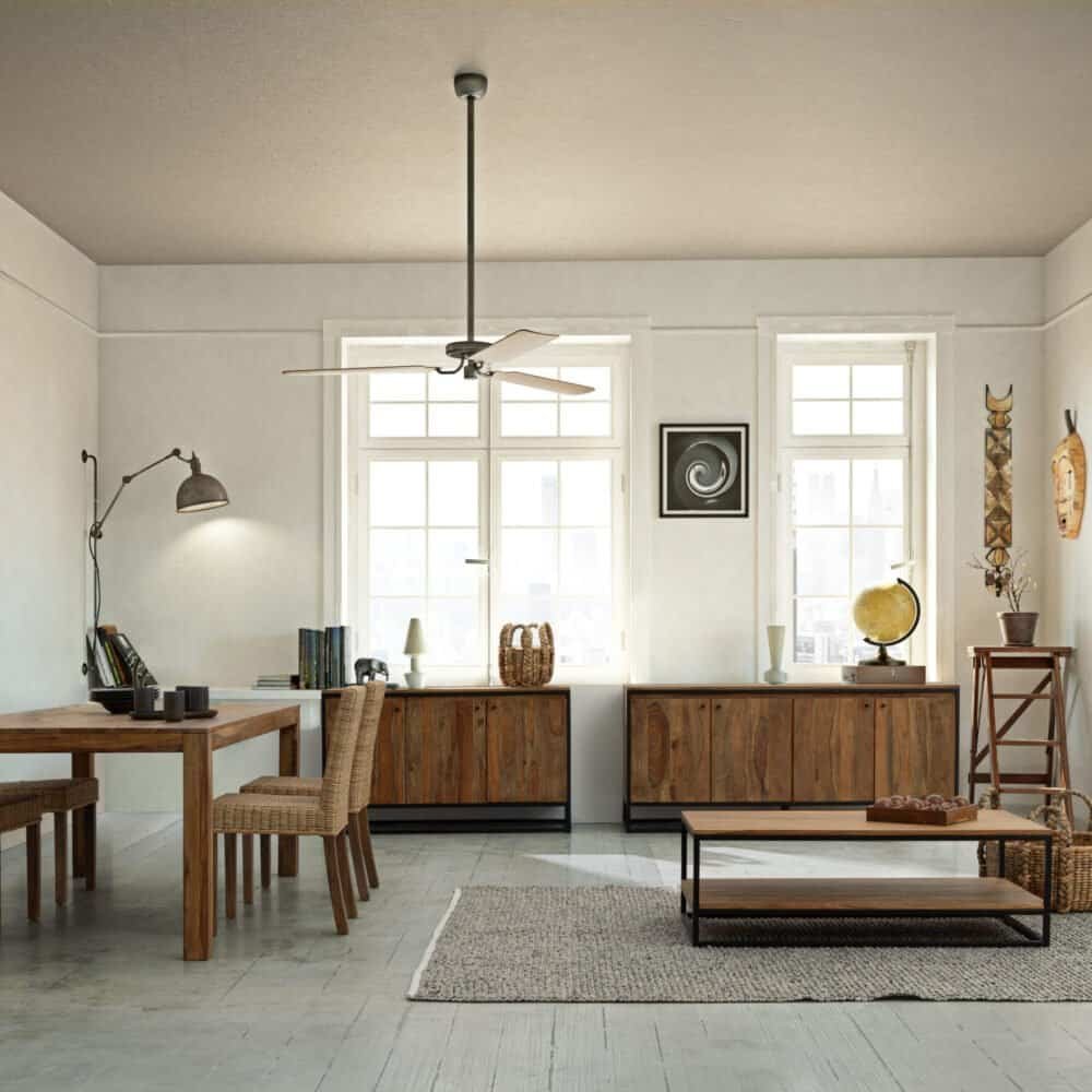 Ampio soggiorno con mobili in legno, grandi finestre e decorazioni eleganti in stile scandinavo.