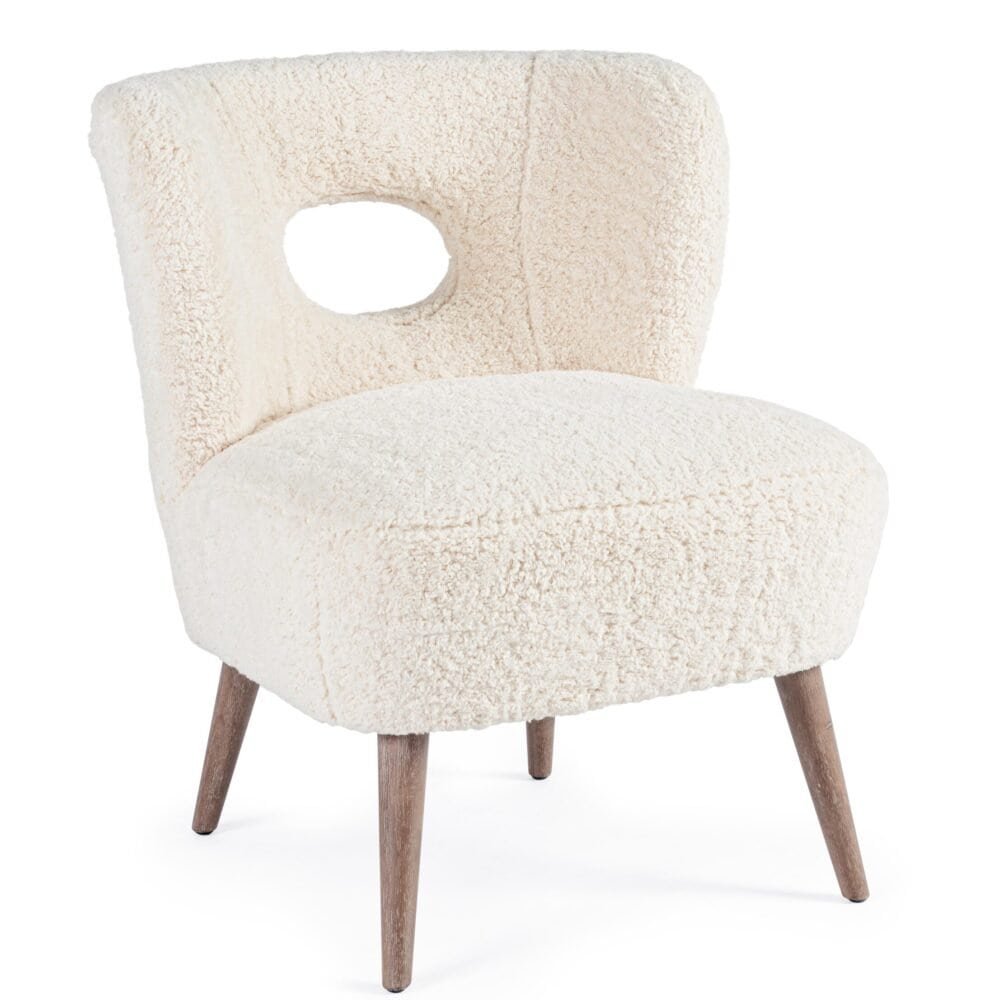 Poltrona moderna in tessuto boucle beige con piedi in legno, stile vintage. Perfetta come complemento d'arredo elegante e confortevole.