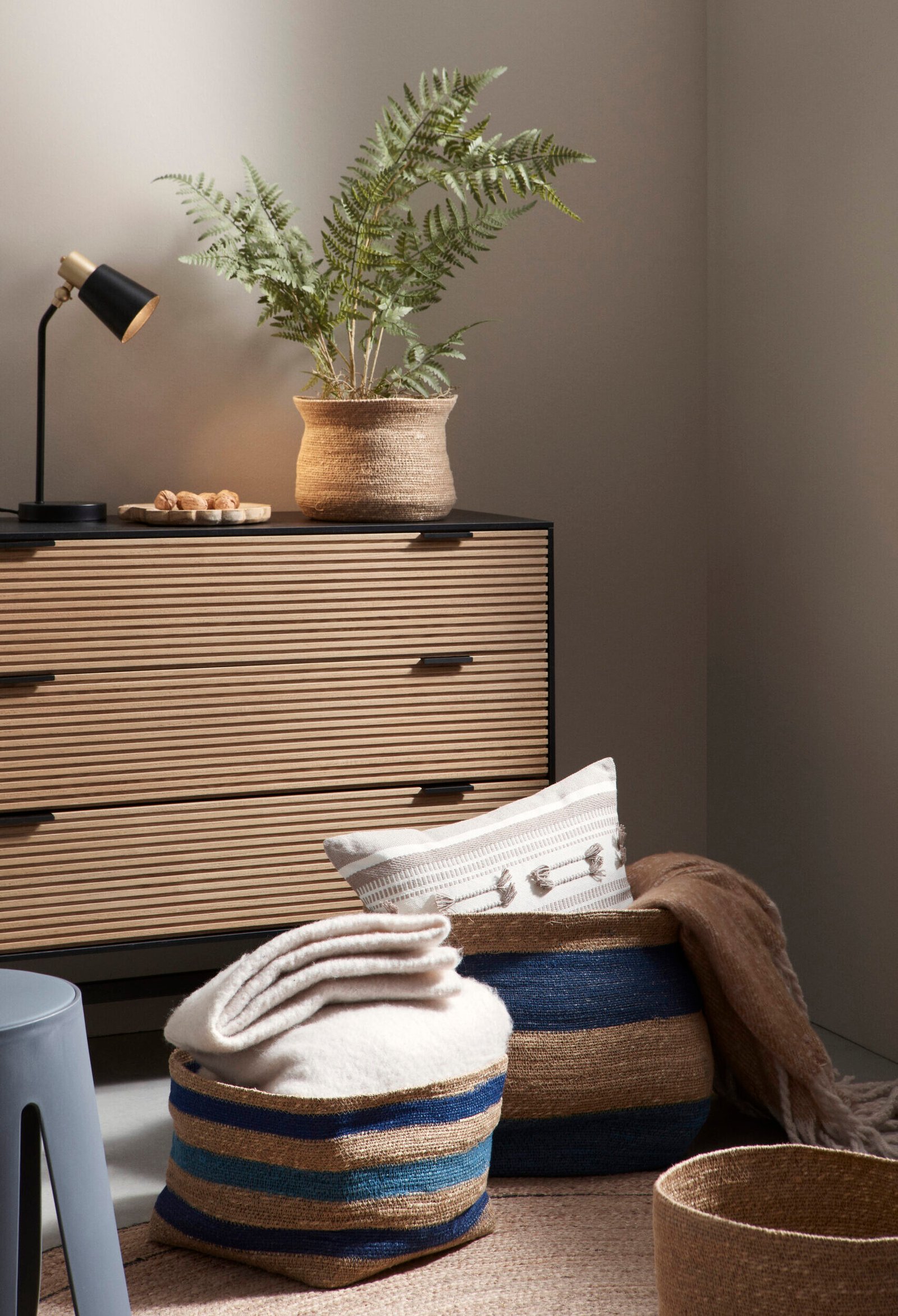 CASSETTIERA 3C ALLYCIA NERO-NATURALE