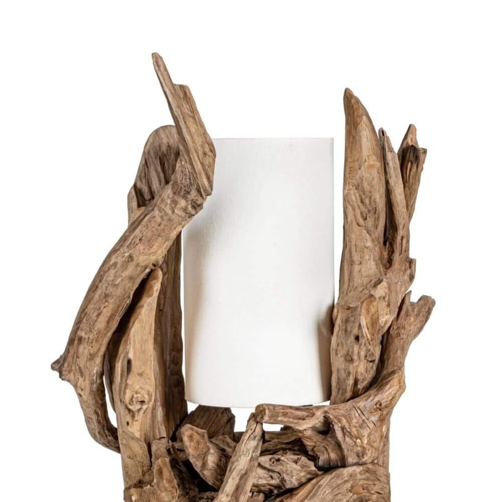 Lampada da tavolo in legno legno naturale, design rustico, illuminazione elegante per interni.