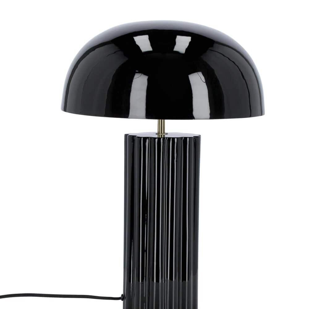 Lampada design nera con base cilindrica e paralume a semi-sfera lucido.