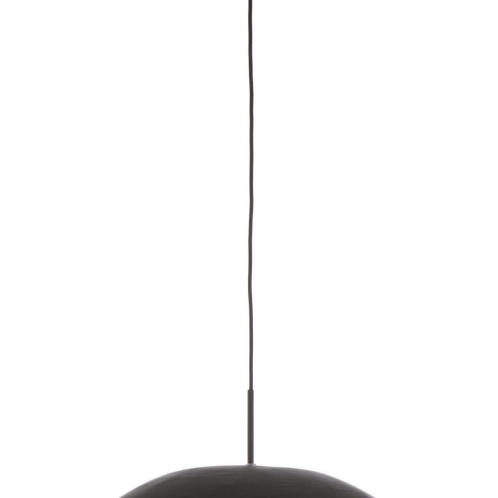 Lampada a sospensione moderna, decorativa e di design, perfetta per interni eleganti.