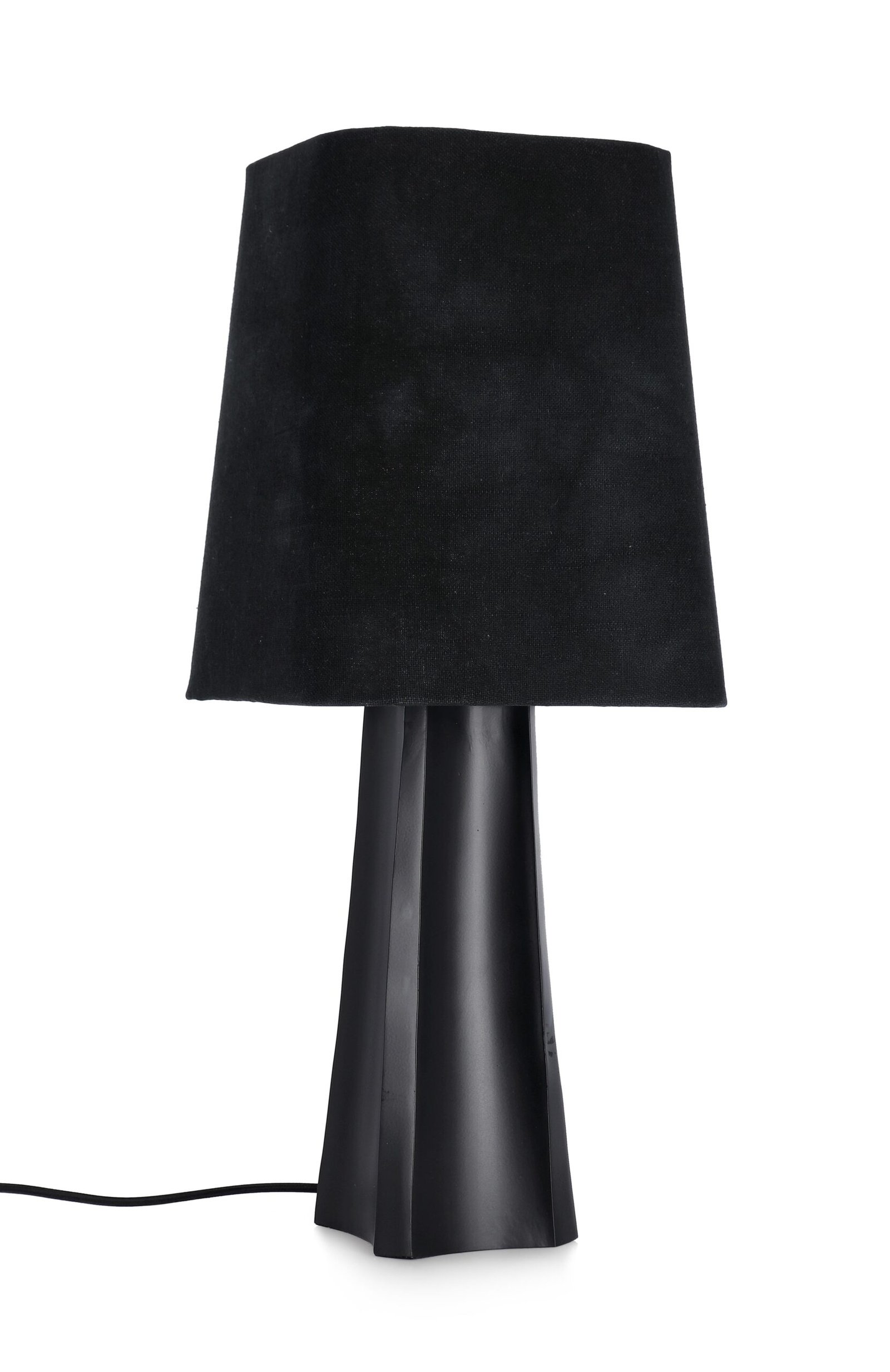 LAMPADA TAV. TRIPURA NERO H61