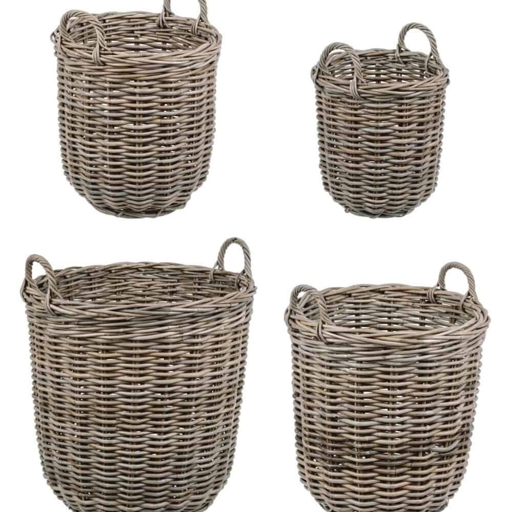 Cesti in vimini artigianali ideali per decorazioni e arredamento.