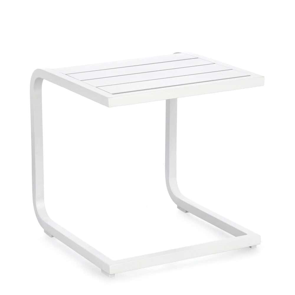 Tavolo da esterno in metallo bianco con piano in legno, ideale per spazi esterni e terrazzi moderni.