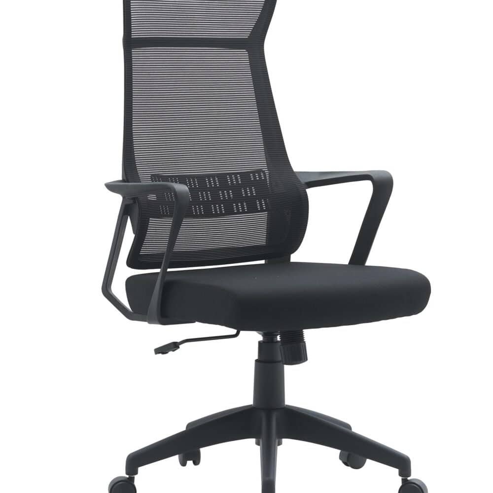 Sedia da ufficio ergonomica con schienale in rete, altezza regolabile e rotelle.