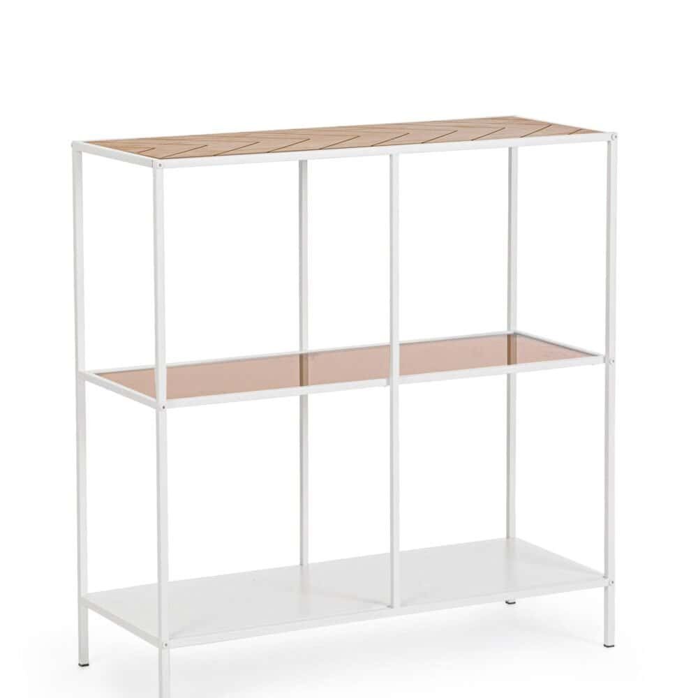 Dettaglio di mensola in metallo bianco con ripiani in legno naturale, design minimalista e funzionale.