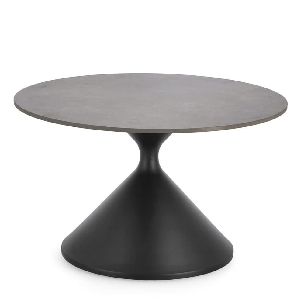 Tavolino da soggiorno con piani in legno e base in metallo nero, stile contemporaneo.