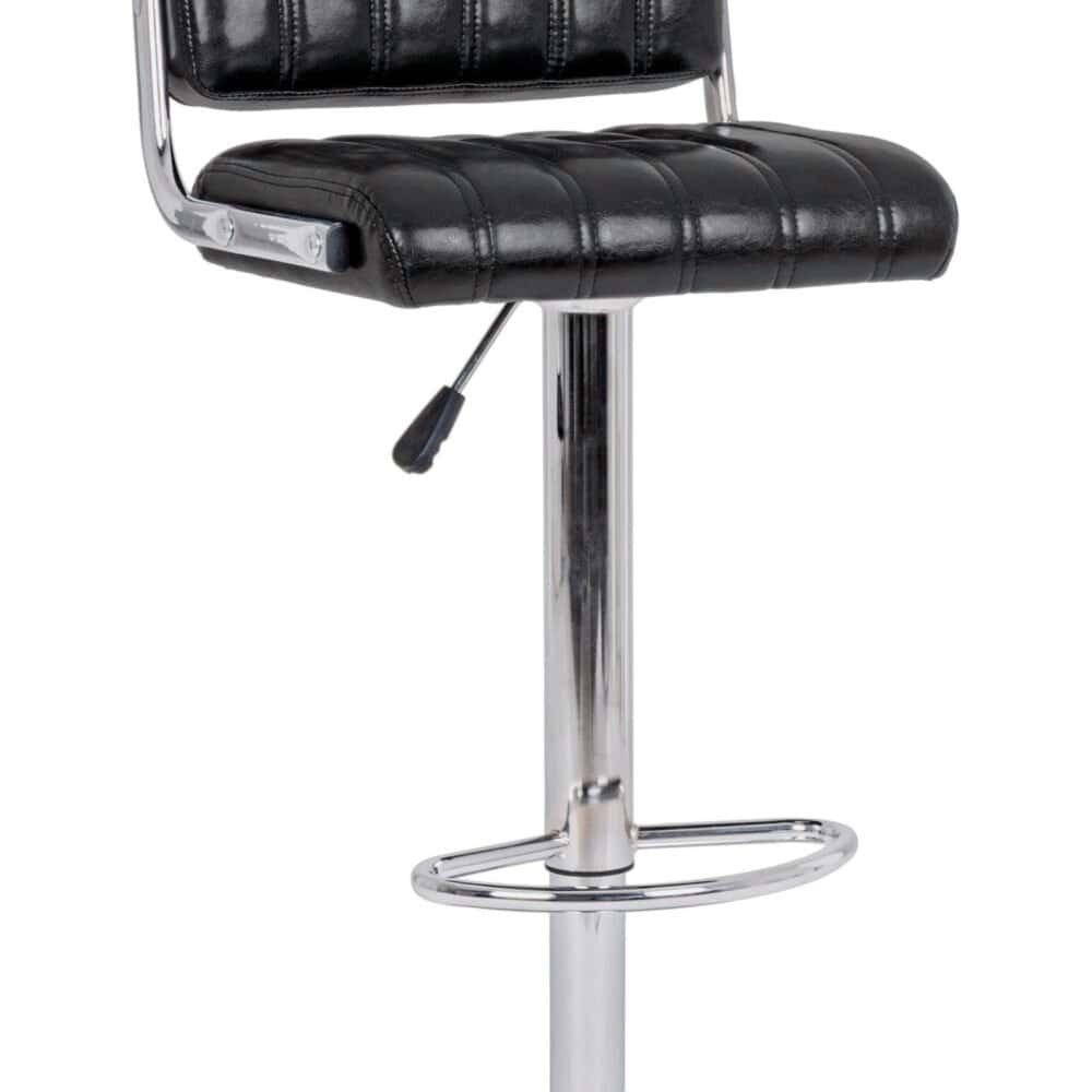 Sedia da ufficio moderna in pelle nera con base in metallo cromato e altezza regolabile. Perfetta per ambienti professionali.