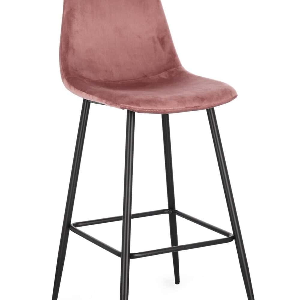 Sedia lounge rosa con seduta imbottita e gambe nere in metallo.