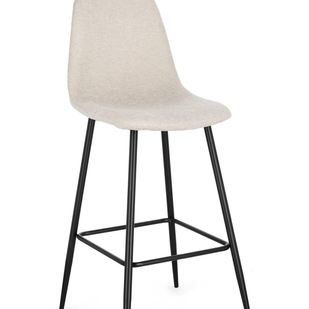 Sedia imbottita beige con gambe nere in metallo per ambienti eleganti e funzionali.