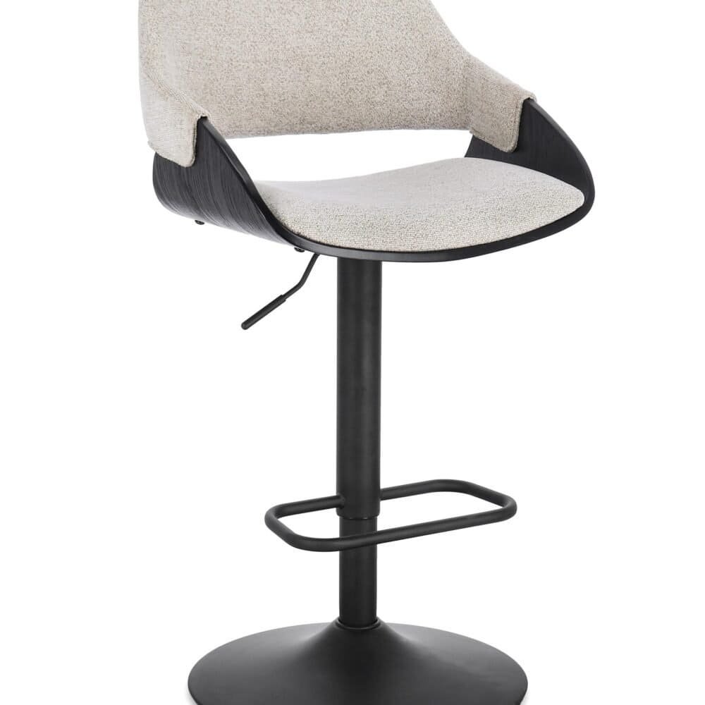 Sedia moderna da bar con rivestimento in tessuto beige e struttura nera robusta.