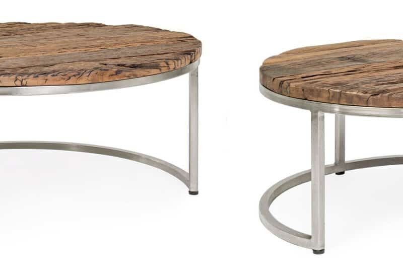 Tavoli in legno e metallo. - JOLLYGIUNCO Tavoli in legno naturale con struttura in metallo, design moderno e robusto, perfetti per interni ed esterni.