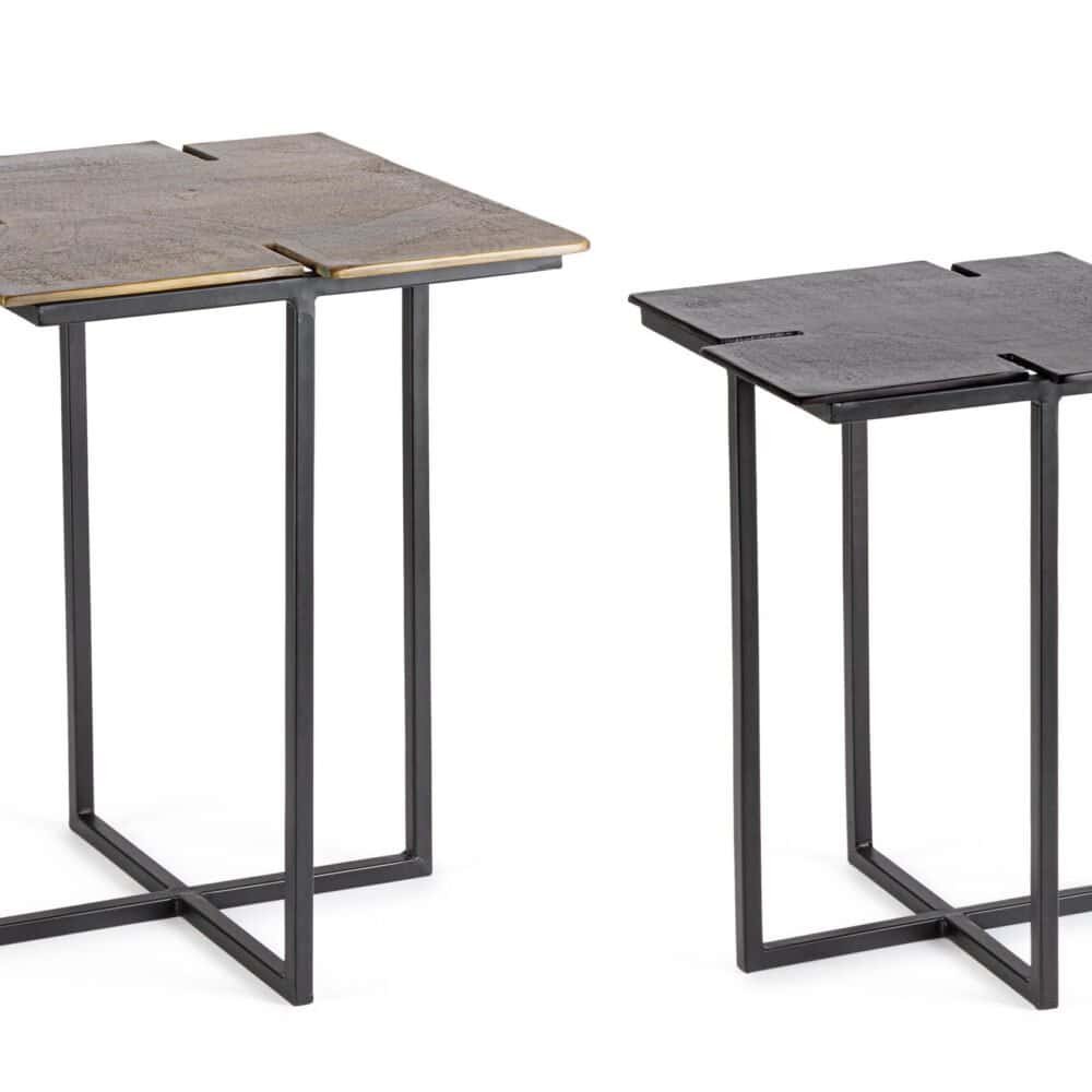 Descrizione di tavoli di design in pietra e metallo, perfetti per arredare ambienti eleganti e funzionali.