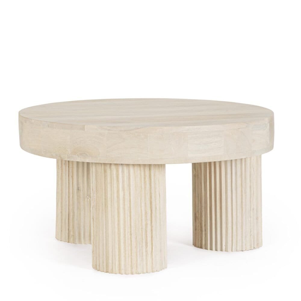 Tavolo in legno naturale con finitura chiara, ideale per arredi moderni e naturali, perfetto in soggiorno o sala da pranzo.