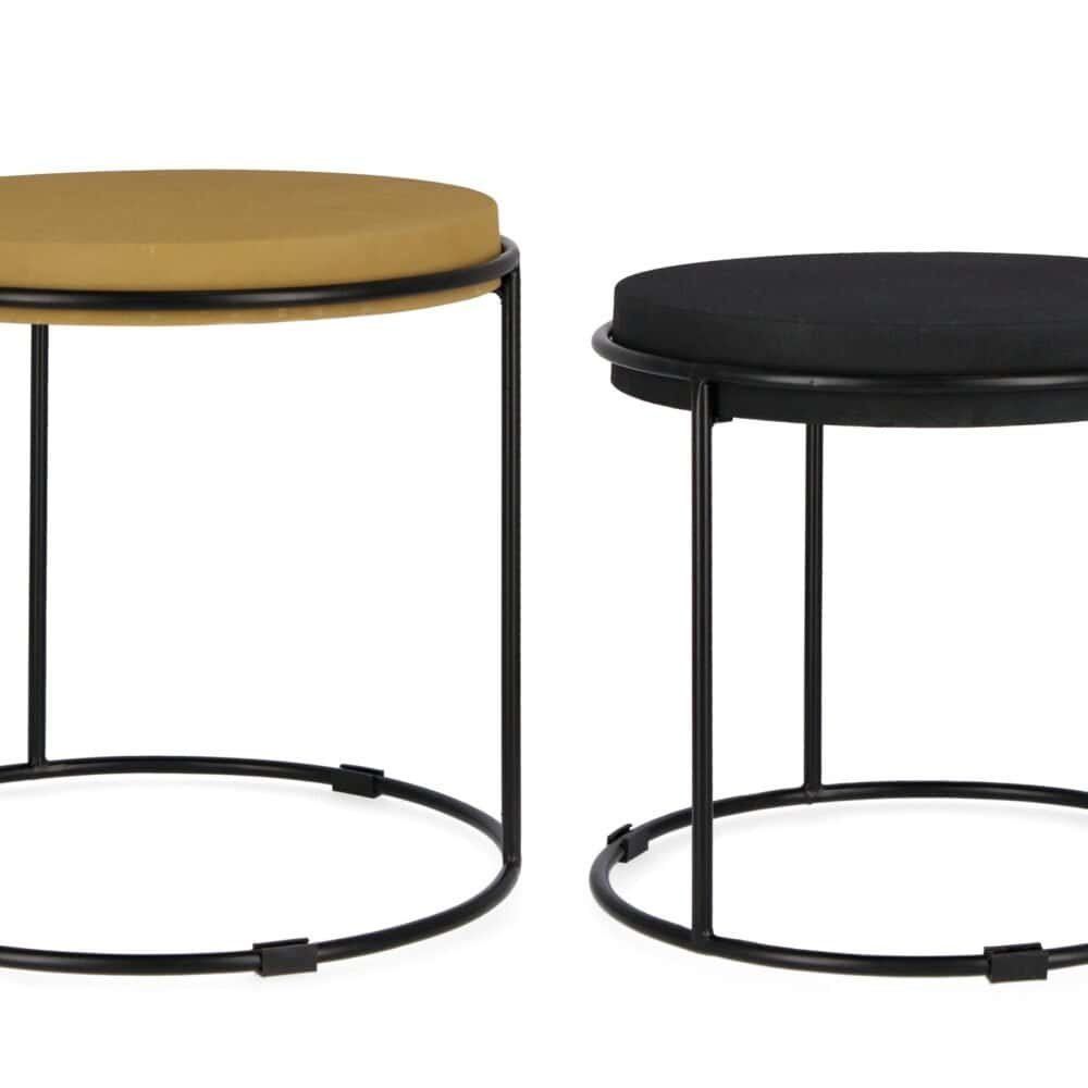 Tavoli di design con sedute imbottite, perfetti per living e spazi esterni, stili moderni, comfort ed eleganza.