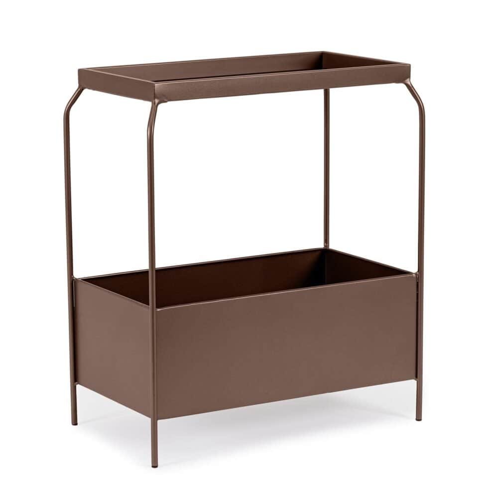 Scaffale in metallo color marrone, perfetto per arredare casa o giardino con stile.