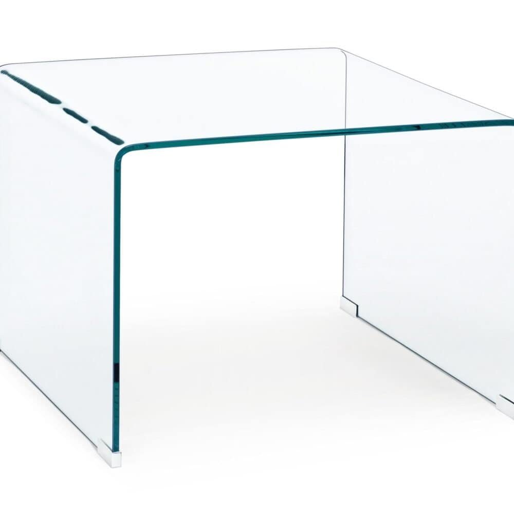 Tavolo in vetro trasparente, stile moderno e minimalista, perfetto per arredi eleganti e contemporanei.