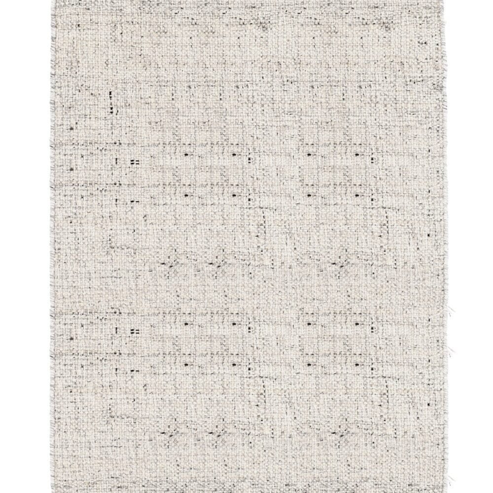 Tappeto in tessuto naturale con frange, ideale per decorazioni di interni moderne e minimaliste.