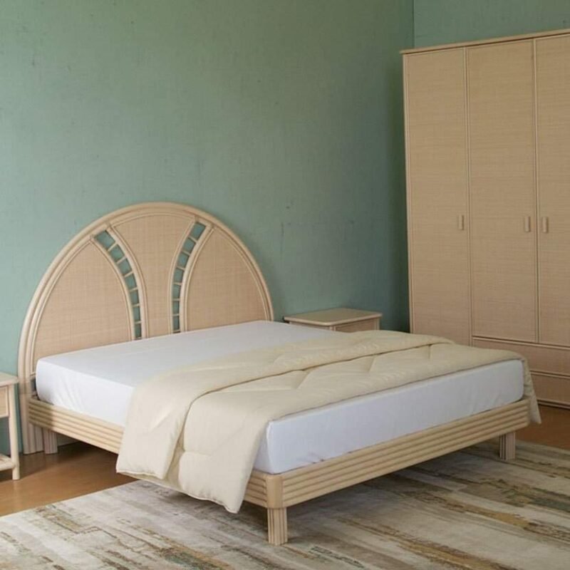 Sogno di una camera da letto minimalista. - JOLLYGIUNCO Sedie e armadio in stile naturale in camera da letto.