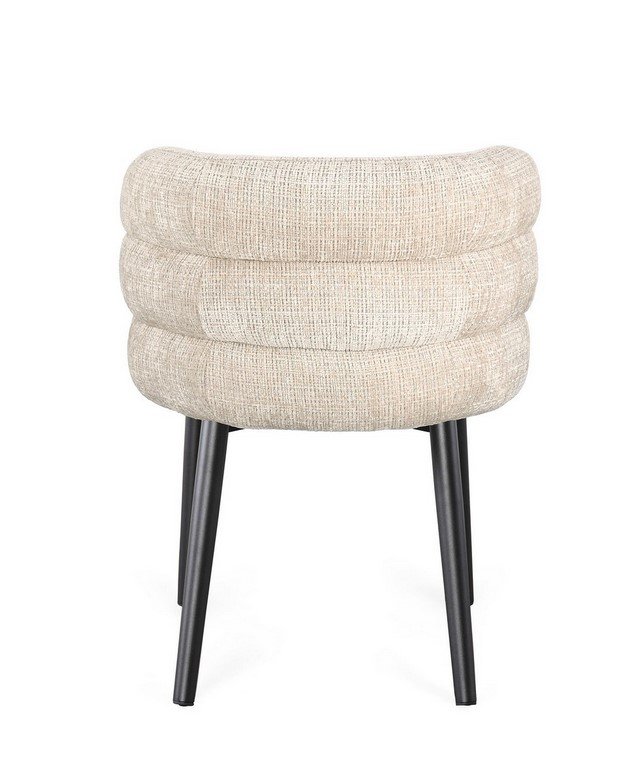 SEDIA C-BR ILMA LUCENTE-ARDESIA3 - JOLLYGIUNCO Beige upholstered chair with three rounded cushion sections and black tapered legs.