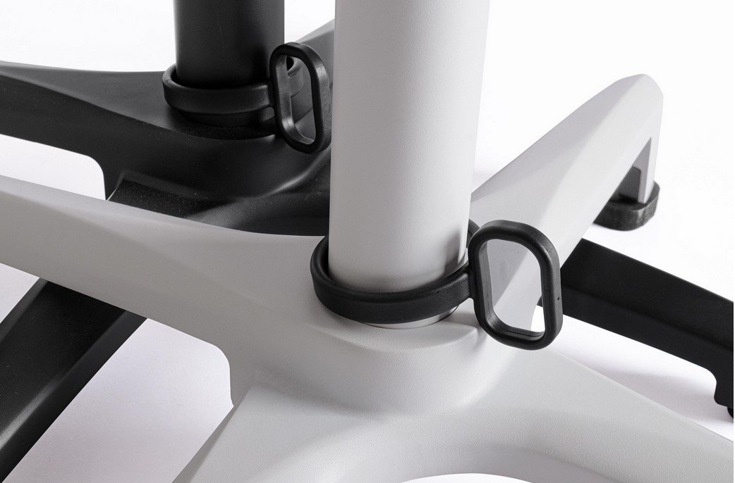BASE TAVOLO ELSA BIANCO H726 - JOLLYGIUNCO Close-up of a white office chair base showing the central column, gray supports, and black loop fasteners around the joints.