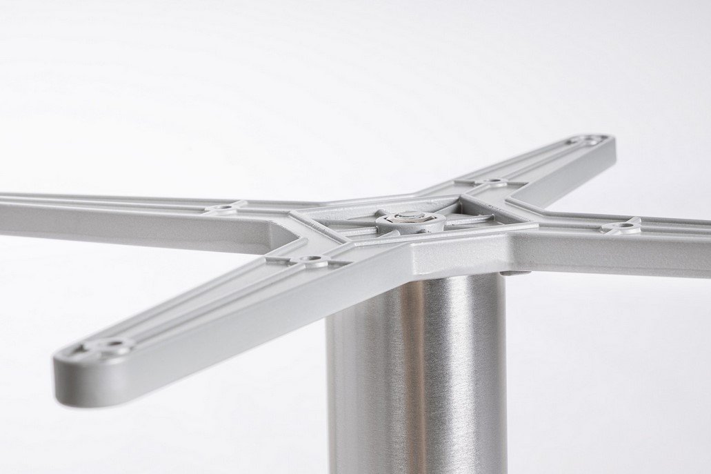 BASE TAVOLO VENERE ALLUM H721 - JOLLYGIUNCO Cross-shaped connector with four arms attached to a metal pedestal, part of a table base.