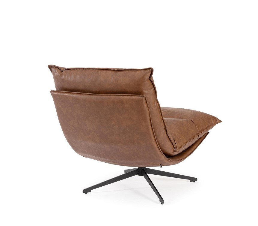 POLTRONA ALANEZ COGN1AC - JOLLYGIUNCO Brown leather lounge chair with a curved back and a black four-pronged swivel base on a white background.