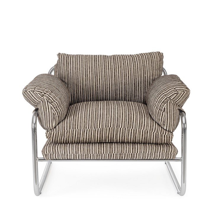 POLTRONA MORVANA RIGHE SAGE2 - JOLLYGIUNCO Armchair with a striped beige-brown upholstery and chrome metal frame, modern lounge seating.